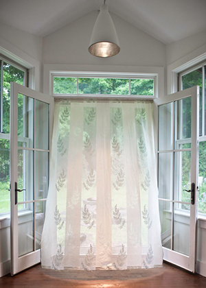 London Lace Contemporary - Specializing in the finest Scottish and Madras  lace curtains and Contemporary.